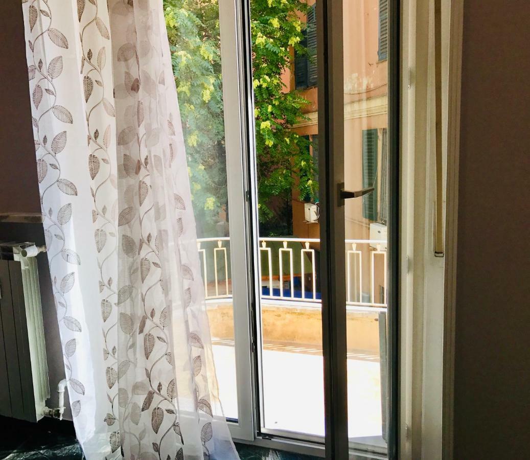 Apartmán La Casa Di Claudia Janov Exteriér fotografie